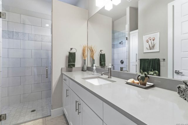 9802 Autumn Canyon, San Antonio, TX 78255