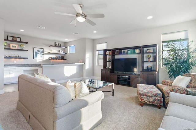 9802 Autumn Canyon, San Antonio, TX 78255