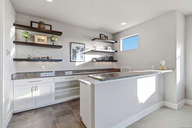 9802 Autumn Canyon, San Antonio, TX 78255