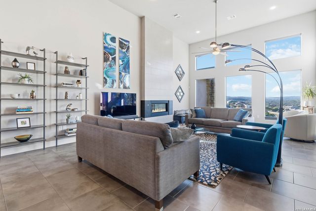 9802 Autumn Canyon, San Antonio, TX 78255