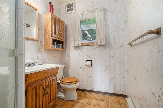 911 Dragon Shores Drive, Coldwater, MI 49036