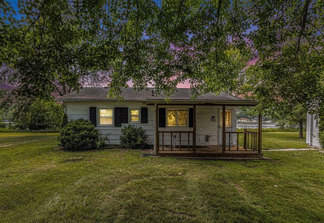 911 Dragon Shores Drive, Coldwater, MI 49036