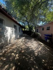 112 NE 63rd St 112, Miami, FL 33138