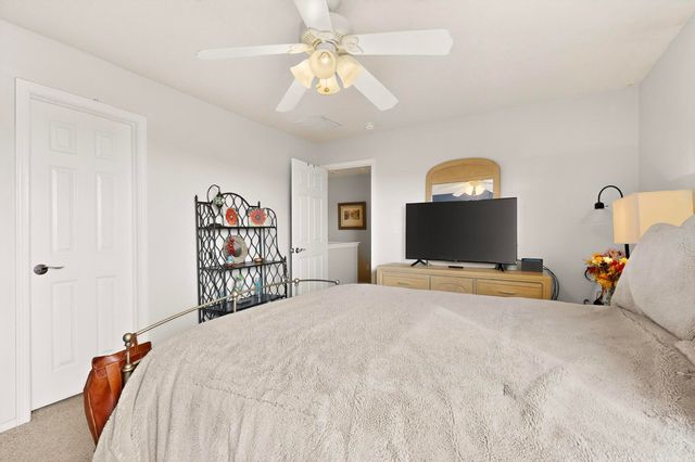 7904 Sierra Altos Place NW, Albuquerque, NM 87104