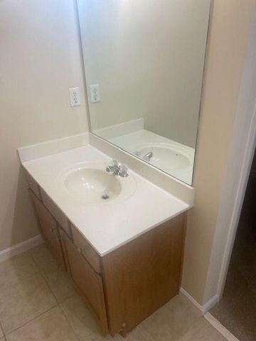 6300 Suttles Drive SW, Atlanta, GA 30331