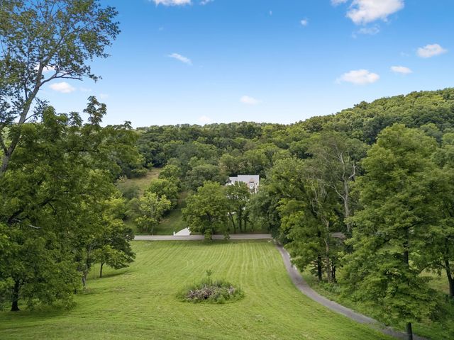 2268 N Berrys Chapel Rd, Franklin, TN 37069