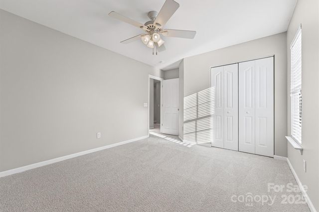 10933 Sedgemoor Lane, Charlotte, NC 28277