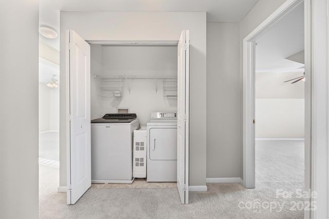 10933 Sedgemoor Lane, Charlotte, NC 28277