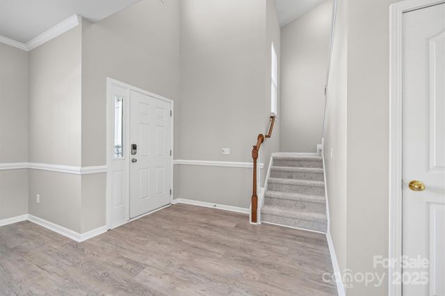 10933 Sedgemoor Lane, Charlotte, NC 28277