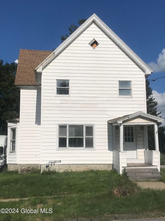 206 Glebe Street, Johnstown, NY 12095