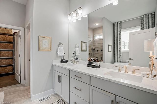 4306 Griffins Gate Lane, Greensboro, NC 27407