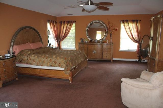 1 GARTON CT, Sewell, NJ 08080