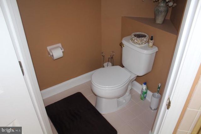 1 GARTON CT, Sewell, NJ 08080