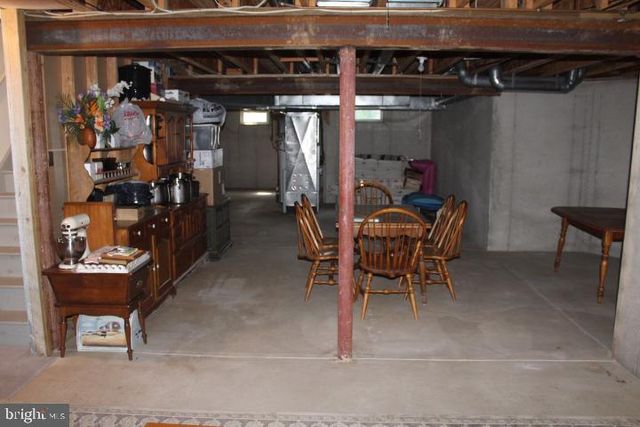 1 GARTON CT, Sewell, NJ 08080