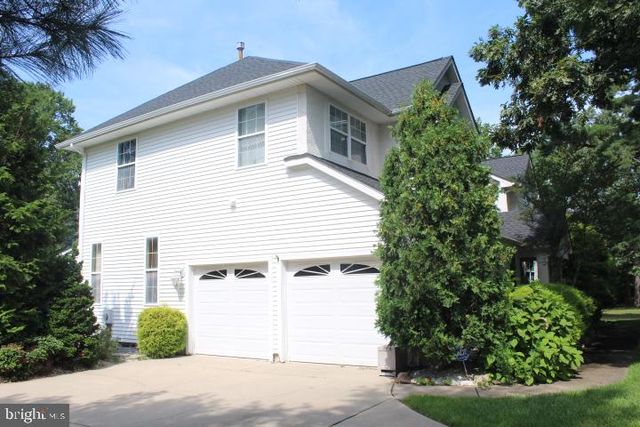 1 GARTON CT, Sewell, NJ 08080