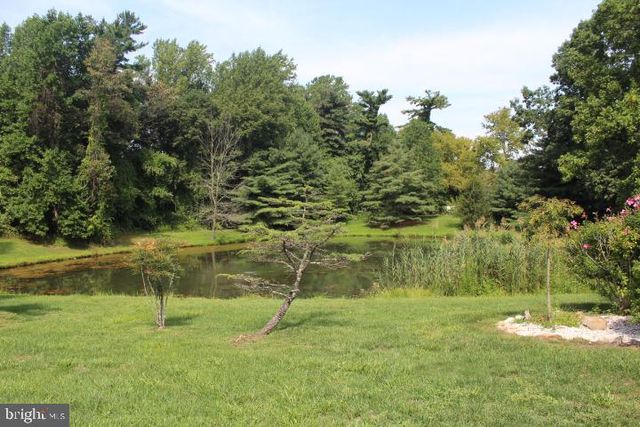 1 GARTON CT, Sewell, NJ 08080