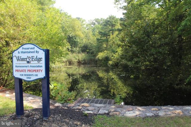 1 GARTON CT, Sewell, NJ 08080