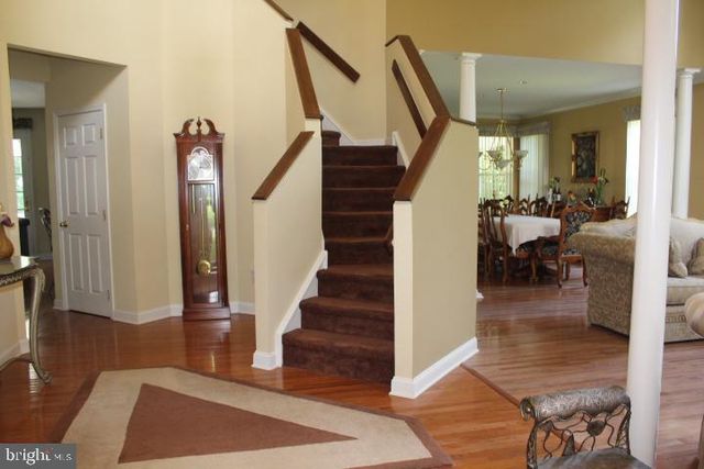 1 GARTON CT, Sewell, NJ 08080