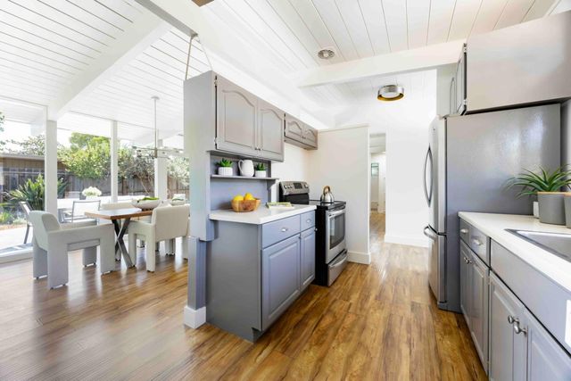 728 Seminole Way, Palo Alto, CA 94303