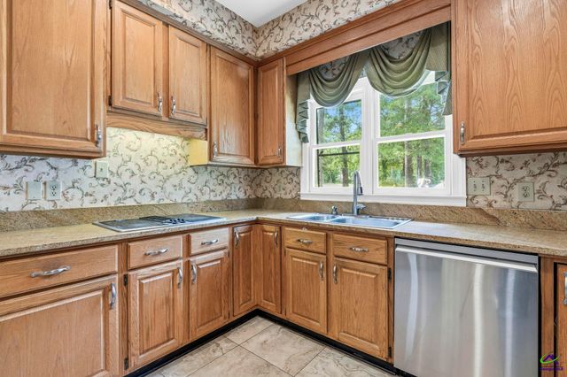 113 Club Court, Warner Robins, GA 31088