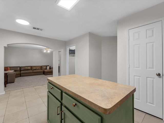 9238 Wichita Drive, La Porte, TX 77571