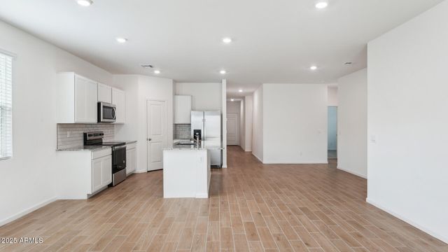 34763 W Angelo Drive, Maricopa, AZ 85138