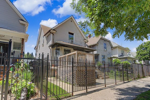 848 N Lawler Avenue, Chicago, IL 60651