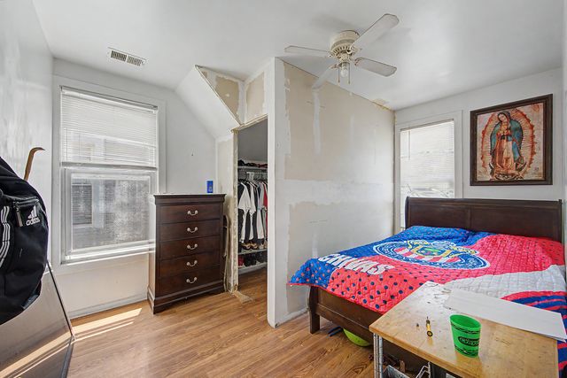 848 N Lawler Avenue, Chicago, IL 60651