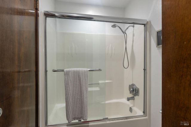 1432 Elm Dr, Novato, CA 94945