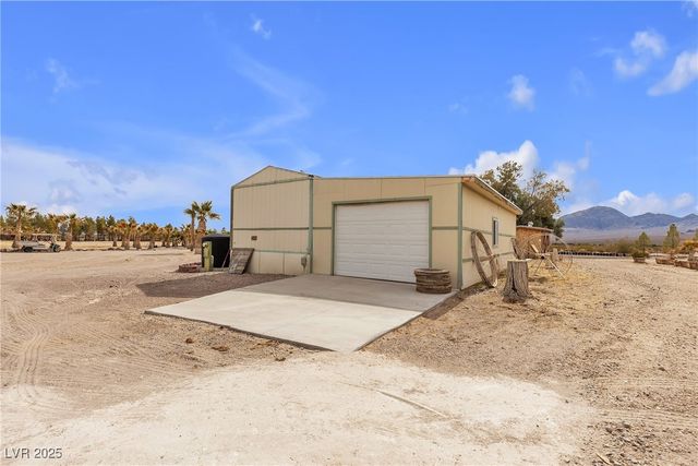 2253 North Saddleback Drive, Amargosa Valley, NV 89020
