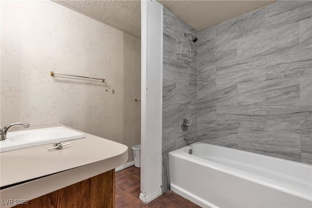 2253 North Saddleback Drive, Amargosa Valley, NV 89020