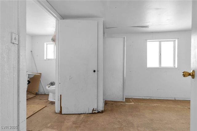 2253 North Saddleback Drive, Amargosa Valley, NV 89020