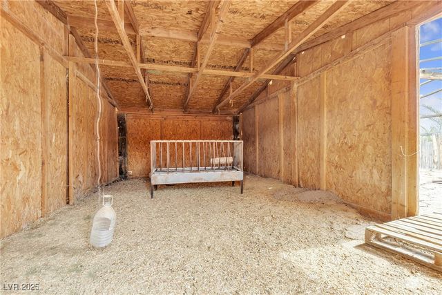 2253 North Saddleback Drive, Amargosa Valley, NV 89020