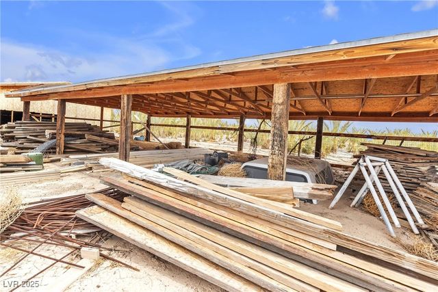 2253 North Saddleback Drive, Amargosa Valley, NV 89020