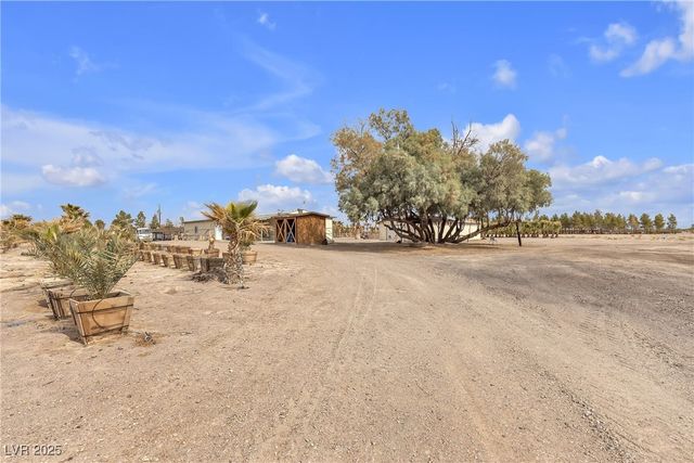 2253 North Saddleback Drive, Amargosa Valley, NV 89020