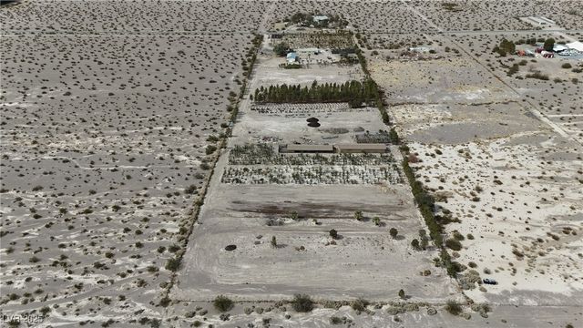 2253 North Saddleback Drive, Amargosa Valley, NV 89020