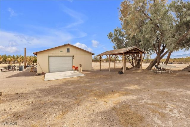 2253 North Saddleback Drive, Amargosa Valley, NV 89020