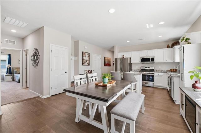 7738 123rd Court, Kansas City, MO 64163