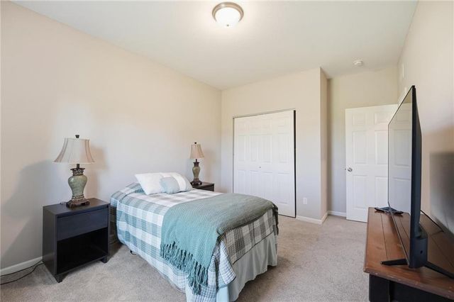 7738 123rd Court, Kansas City, MO 64163