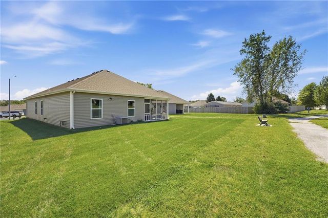 7738 123rd Court, Kansas City, MO 64163