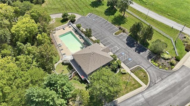 7738 123rd Court, Kansas City, MO 64163