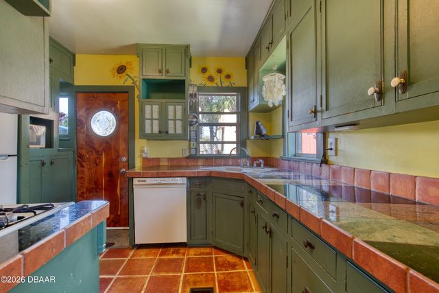 314 Taylor Avenue, Daytona Beach, FL 32114