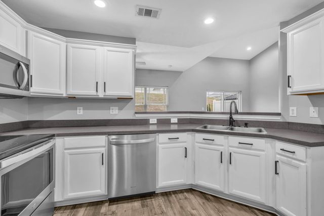 2008 Lavender Ct, Spring Hill, TN 37174