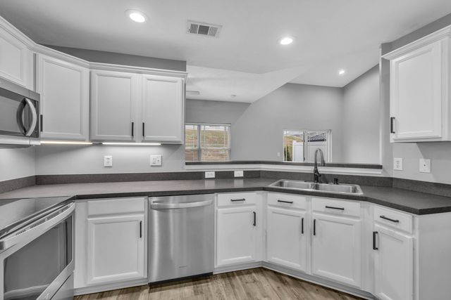 2008 Lavender Ct, Spring Hill, TN 37174