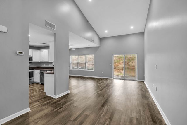 2008 Lavender Ct, Spring Hill, TN 37174