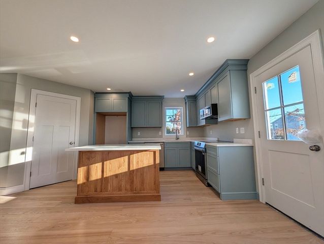 46 Holt Rd A, Bourne, MA 02532