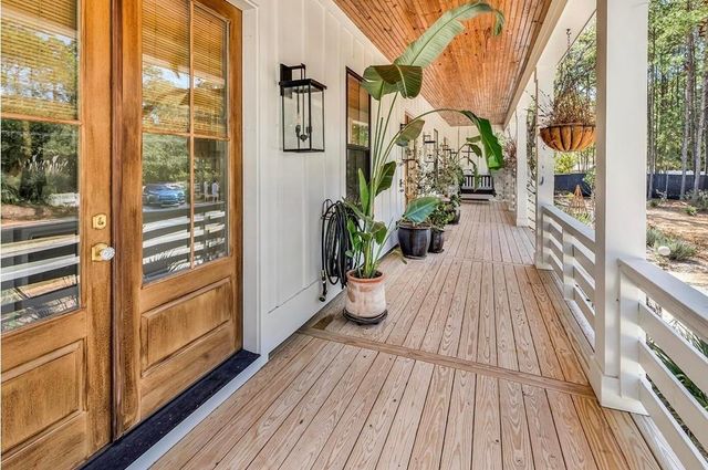 1282 Kings River Rd., Pawleys Island, SC 29585