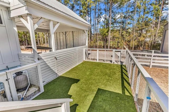 1282 Kings River Rd., Pawleys Island, SC 29585