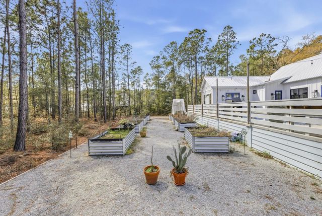 1282 Kings River Rd., Pawleys Island, SC 29585