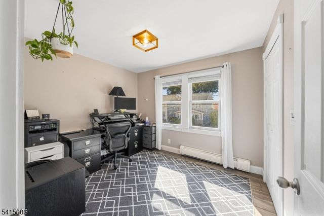 749 Cleveland Ave, Elizabeth City, NJ 07208